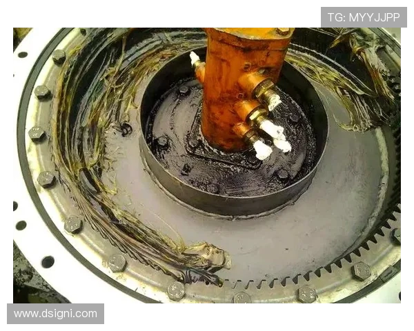 挖掘机回转支承螺栓疲劳断裂